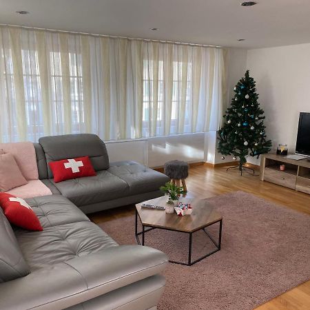 Apartamento Haus Wiggis Netstal Exterior foto