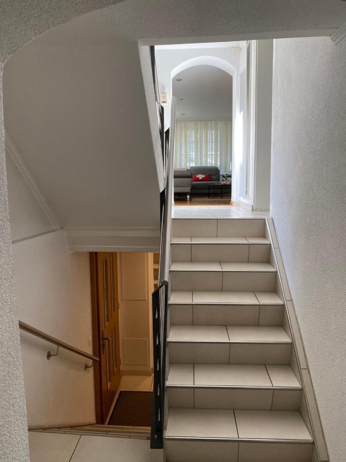 Apartamento Haus Wiggis Netstal Exterior foto