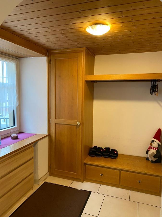 Apartamento Haus Wiggis Netstal Exterior foto